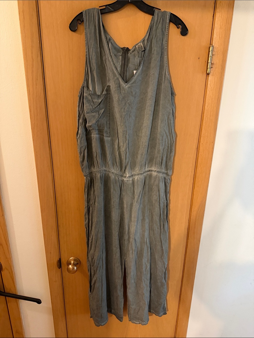 XCVI Women’s Sleeveless V-Neck Cropped Wide Leg Jumpsuit New Olive Green Large